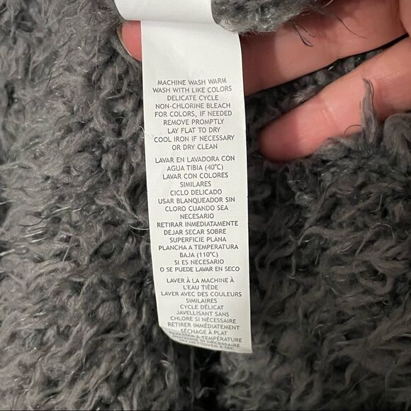 Kensie Fuzzy Fur Super Soft Open High Low Charcoal Sweater Vest, Large - Picture 9 of 12